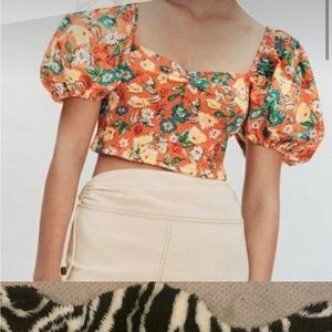 Zara balloon sleeve crop top